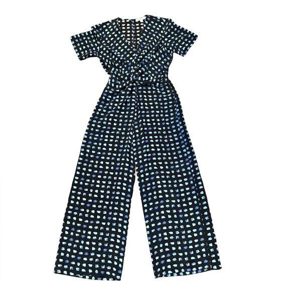 Amour Vert Fantasia Washable Silk Twisted Wide Leg Jumpsuit in Squared Up - Picture 4 of 11